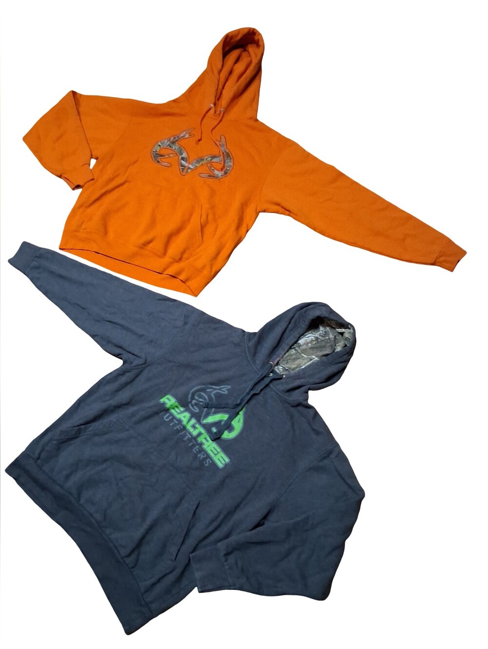 Clothes: 2pc Mens Realtree Hoodies (MEDIUM)